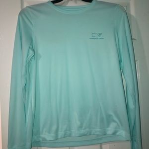 Long sleeve Vinyard vines shirt
